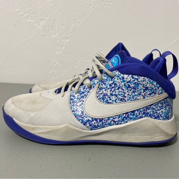 Nike Team Hustle D9 Digital Pixel Youth Athletic Shoes Basketball 7Y DC1983-001 - Picture 5 of 11